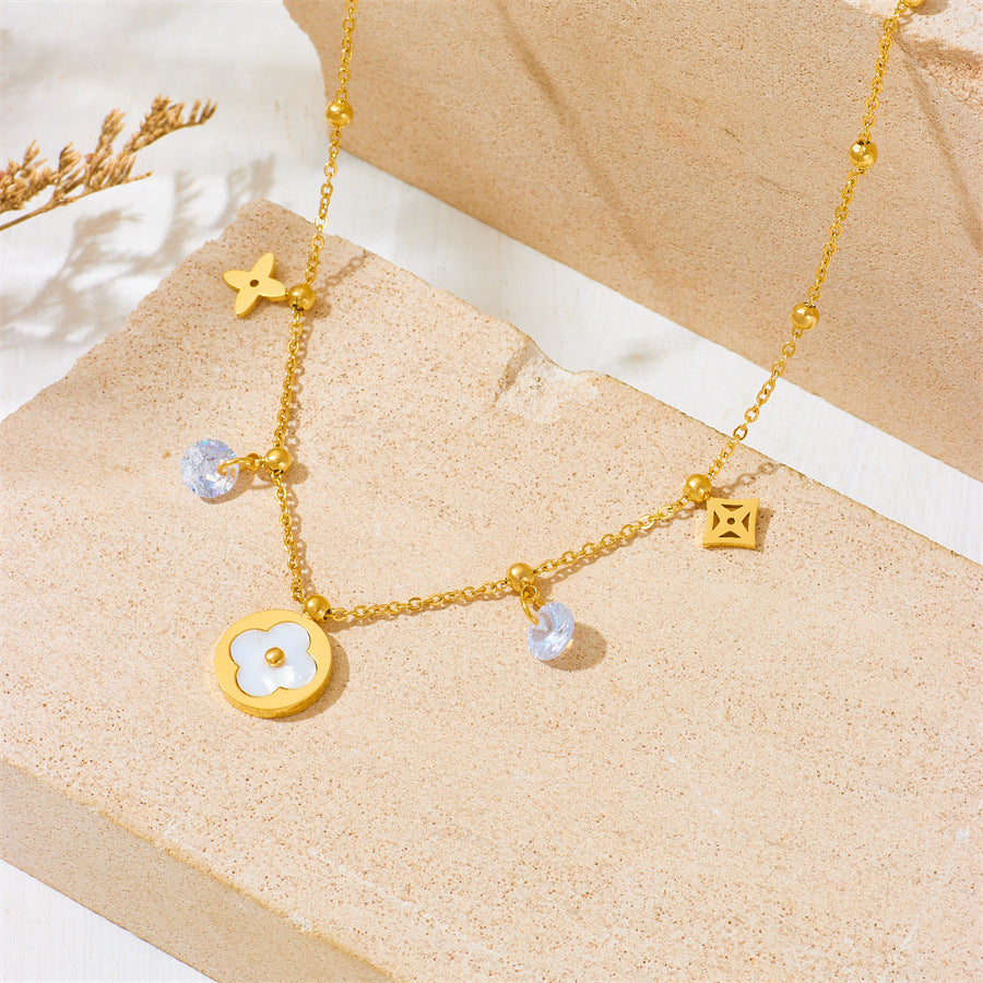 Wholesale Small Flower Titanium Steel Necklace Bracelet Set